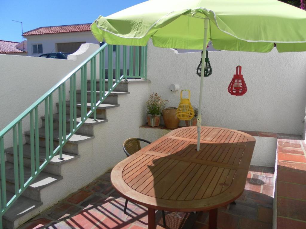 Lemon Tree Hostel Арея-Бранка Экстерьер фото